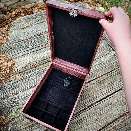 跨境 Skull and Nature Hidden Key Box紫色骷髅盒钥匙箱家居木盒