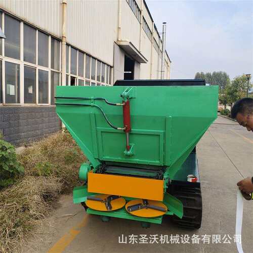 固态肥粘稠粪扬粪机履带式撒肥车鸡粪牛粪抛撒车3方撒粪车