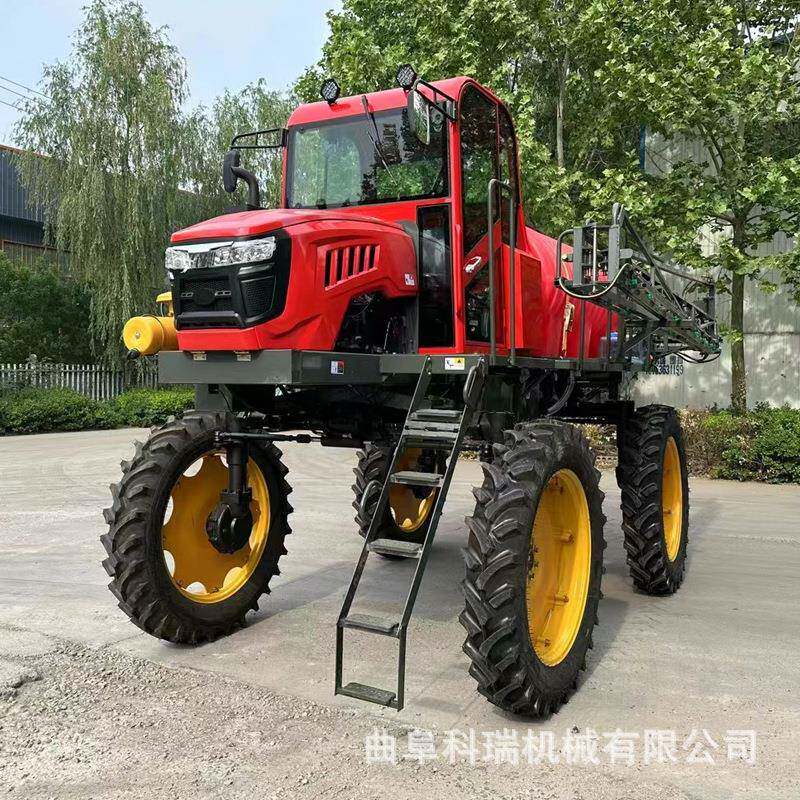 000升100马力四轮打药机全柴发动机四驱三吨桥 自走式农用喷雾机