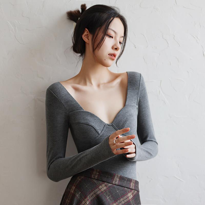 德绒发热衣女薄款发热带胸垫免穿文胸冬季修身低领打底上衣秋衣