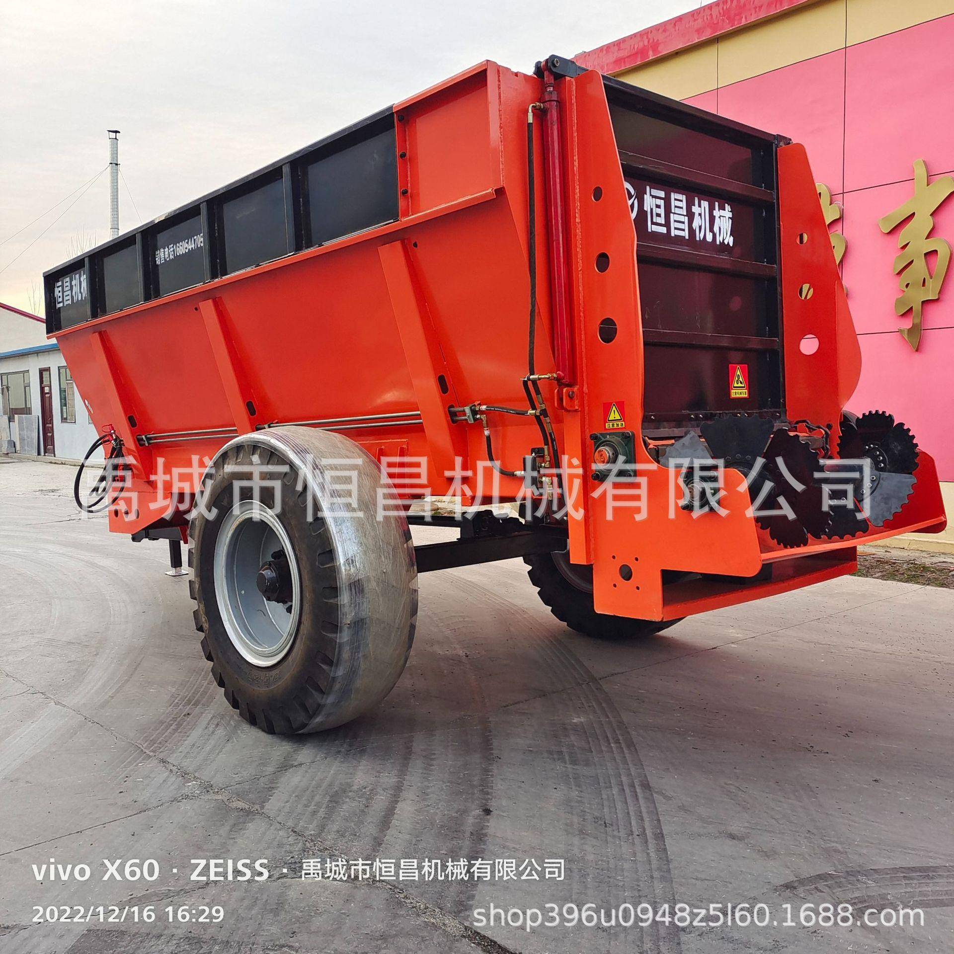 大型不陷地宽轮胎撒粪车价格干湿撒粪机厂新式春季散粪车