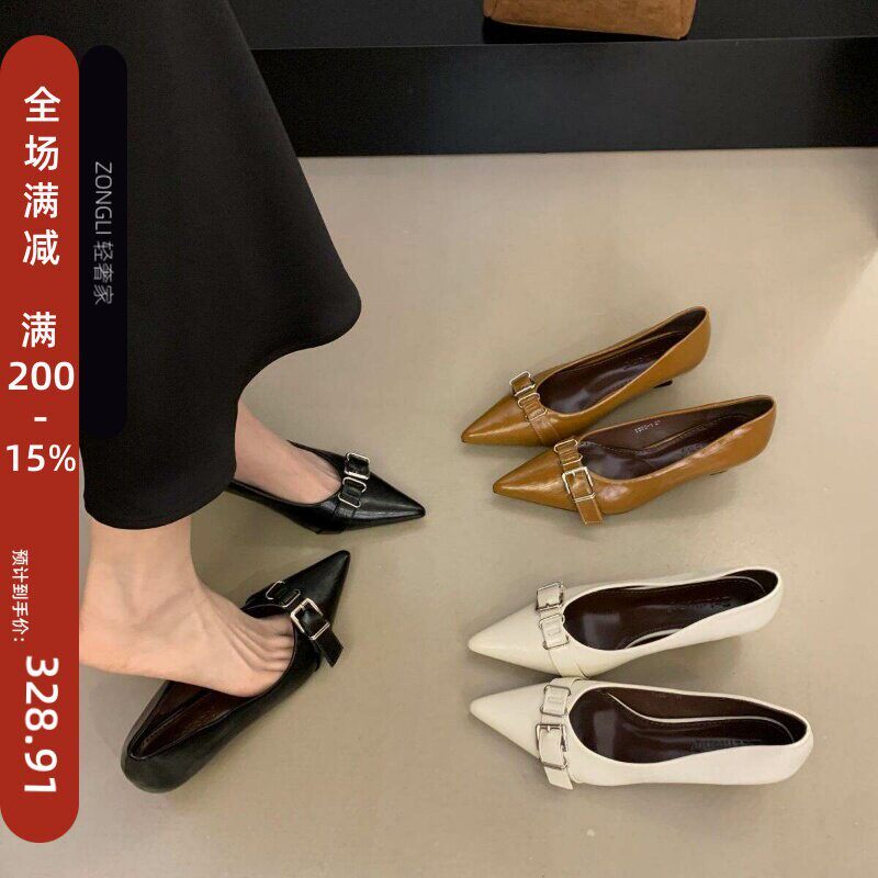 香港黑色尖头高跟鞋女春季2026年新款浅口气质ol职业上班猫跟单鞋