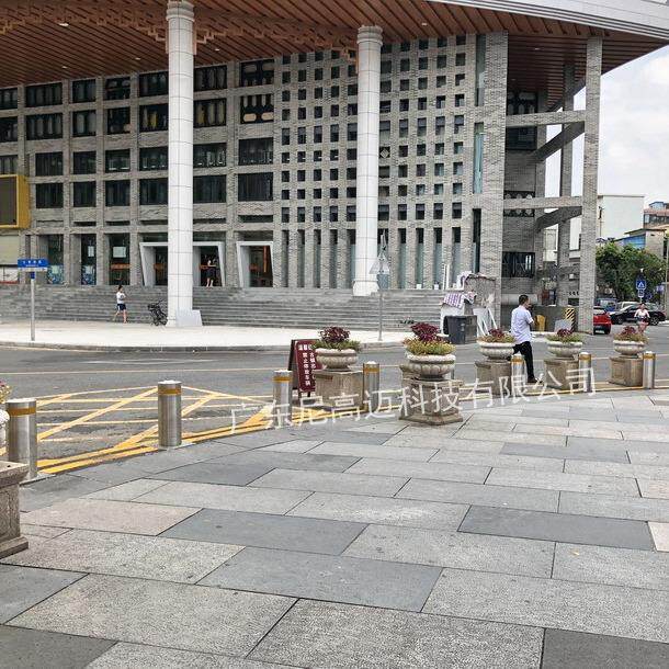 学校超市门口挡车伸缩立柱浅埋式不锈钢成品液压桩宁德宜昌升降柱