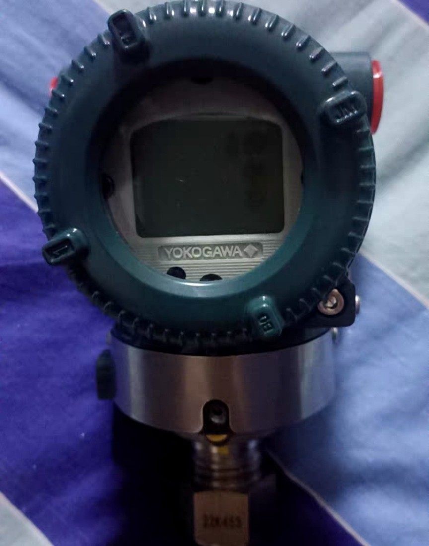 横河EJA530E压力变送器，型号JCS4N-012EN，测