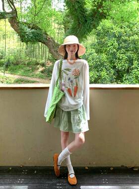 日系小清新设计感薄荷绿色半身短裙女甜美学院风蕾丝拼接花边中裙