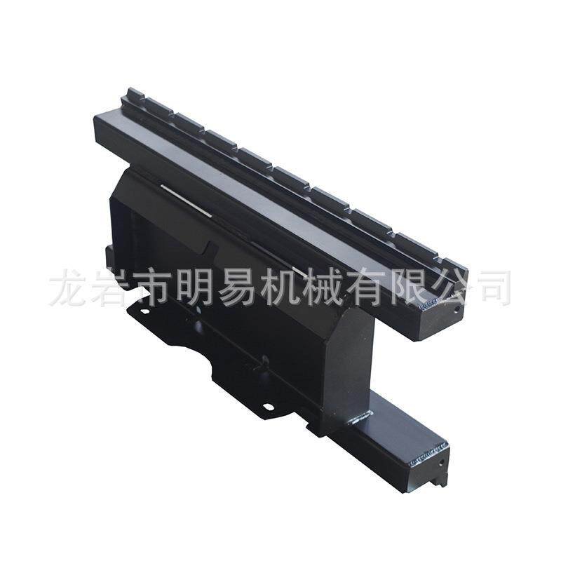 滑移机快接带货叉架装载机滑移机属具配件滑移迷你连接器安装板
