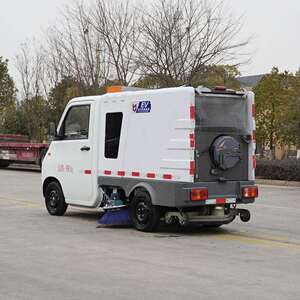 小神童纯电扫路车 工厂物业小区用驾驶式扫地车 新能源清扫车