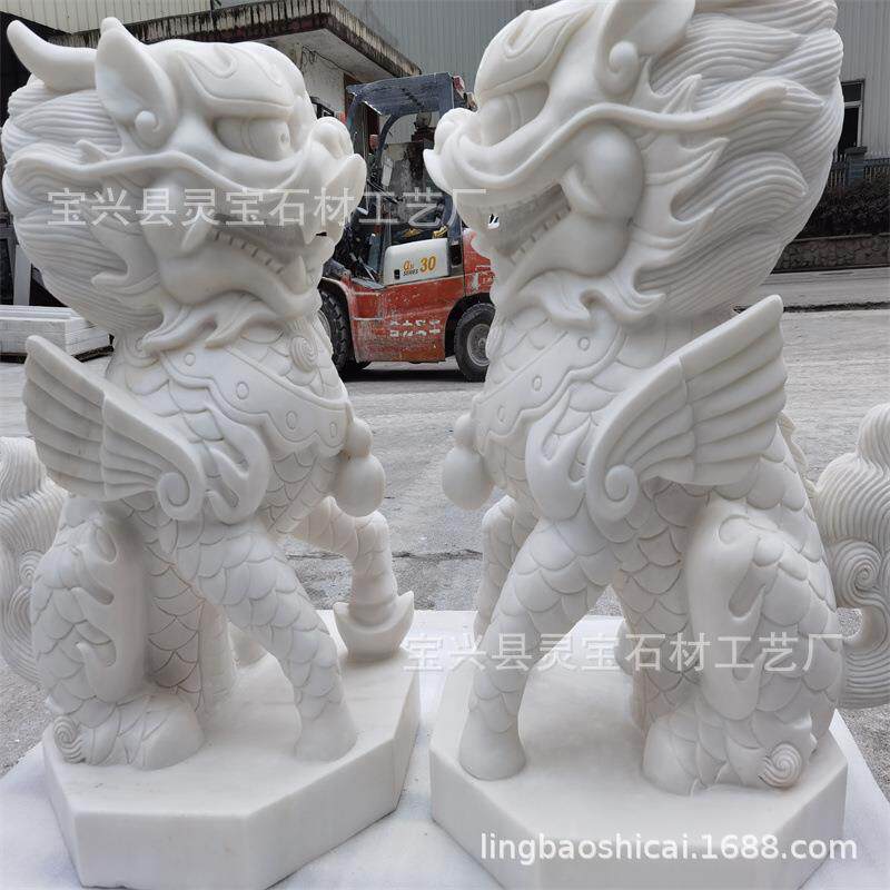 厂家直供麒麟石雕麒麟庭院麒麟貔貅狮子各类景观雕刻