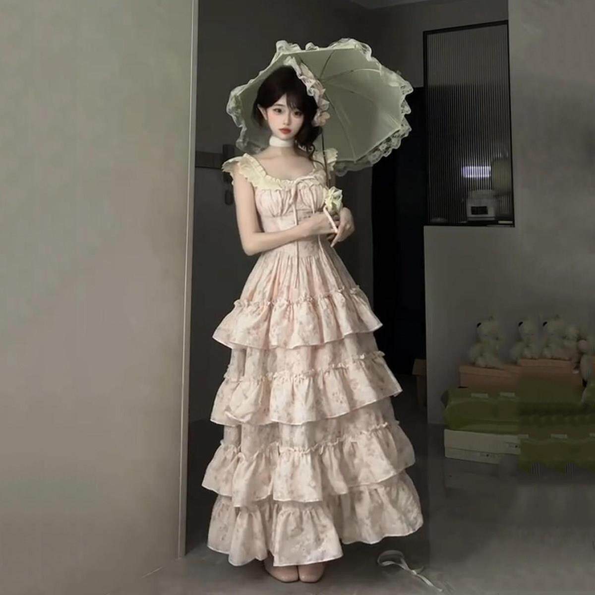 粉色甜美碎花洋装女夏季特别漂亮高级感公主蛋糕裙大裙摆长裙子