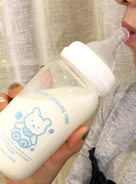 成人奶瓶杯子大容量躺着喝的大人女朋友成年人学生塑料直饮水杯儿