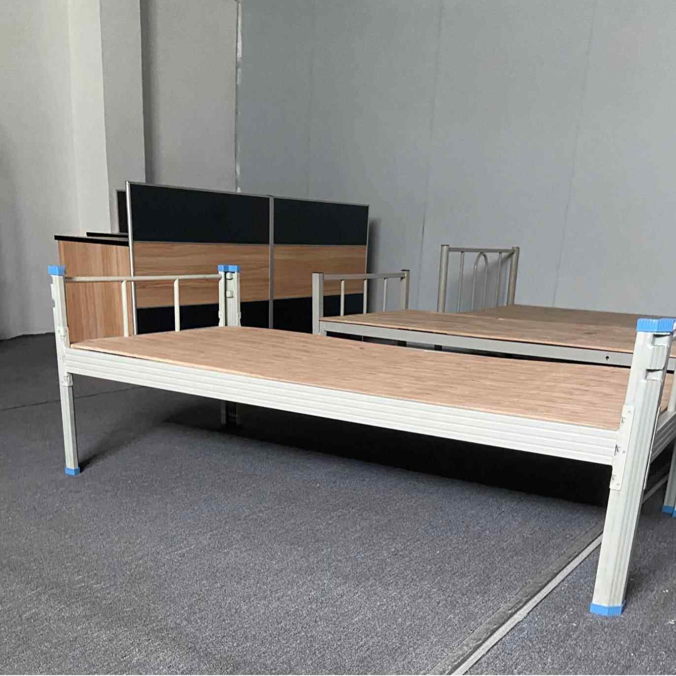 厂家销单人铁床钢直公制型材铁床宿舍单层铁床工厂铁艺床YVV生学