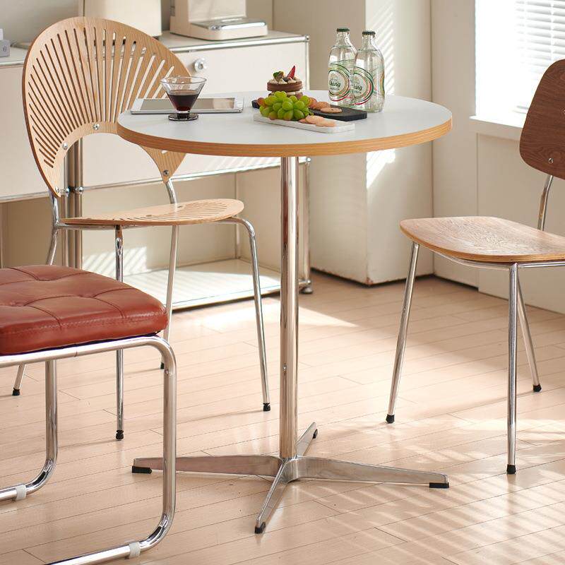 网红伊姆斯餐桌家用小户型圆桌设计师民宿洽谈办公桌中古咖啡桌子