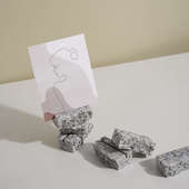 凡岩 戒指座留言明信片 天然大理石卡片首饰展示架夹照片架便签夹