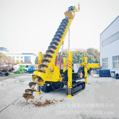 小型螺旋地基打桩机下钢筋笼履带式引孔机6-20米cfg长螺旋钻机