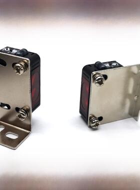 方形光电开关传感器E3Z-D6162/81/T61/Cx M1218L安装固定底座支架