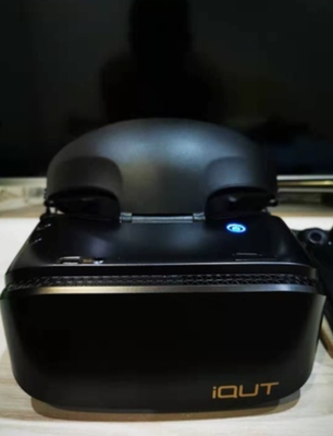 比比看:爱奇艺vr好还是暴风vr眼镜好呢?选错后悔了?