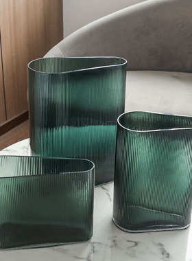 风远视批发中古奢花瓶创意简约轻高级玻璃感插花竖纹摆件冷淡北欧
