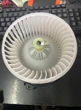21-24年汉兰达陆放酷路泽后排鼓风机马达87103-0G020.87103-0E030