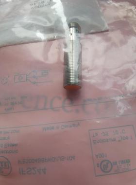 接近开关 IFS244 IFB3004BBPKG/US-104