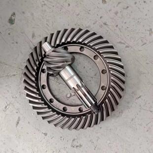 穿孔10键后桥盆角齿 EQ1060