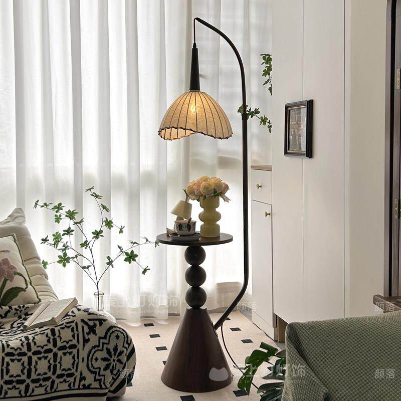 中古风落地灯客厅2024新款美式覆古沙发旁边法式置物架床头柜台灯
