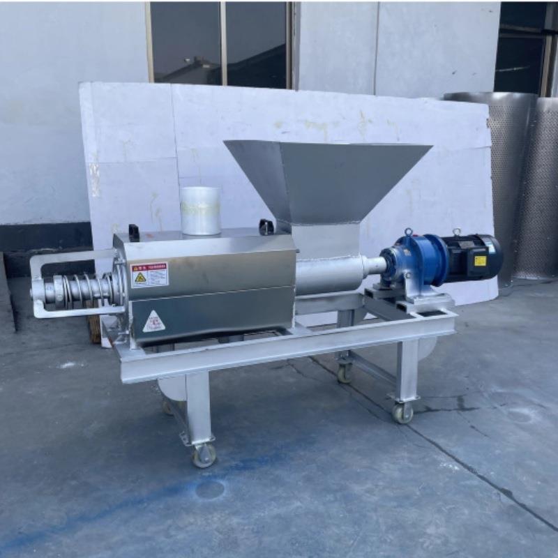 猪牛羊粪便干湿分离机药渣豆渣干湿甩干机酒糟螺旋压榨脱水机