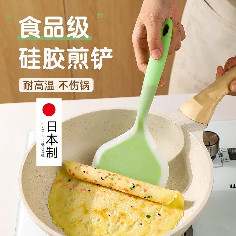 日本烙饼专用铲家用食品级耐高温电铛煎饼鸡蛋铲子宽面矽胶小锅铲