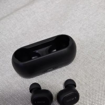 朋友推荐QCYT1-蓝牙耳机怎么样，新手吐槽评测不容小看