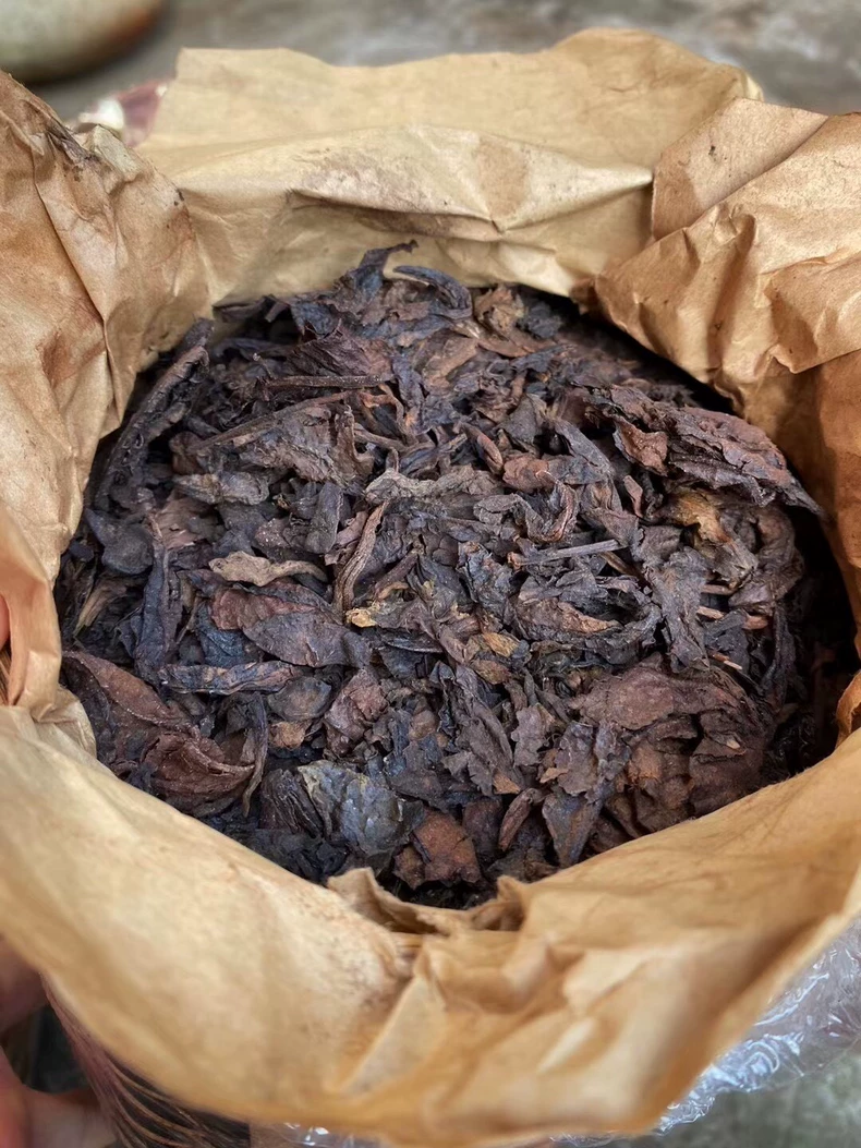 1997年雙獅同慶生散茶幹倉老茶 一筐400克班章野生古樹老生散茶 普洱茶 BUASHOP普洱老茶