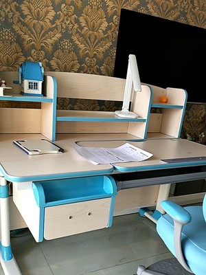 Palmer帕默儿童学习桌怎么样?宝妈的讲述心酸经历!