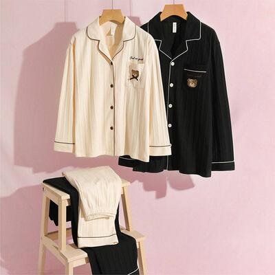 Long sleeved buttoned solid color pajamas长袖系扣纯色睡衣女