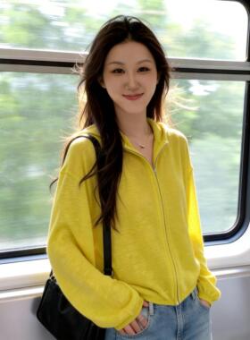 韩版亮黄色薄款连帽拉链针织开衫女2026春夏巨好看时尚防晒短外套