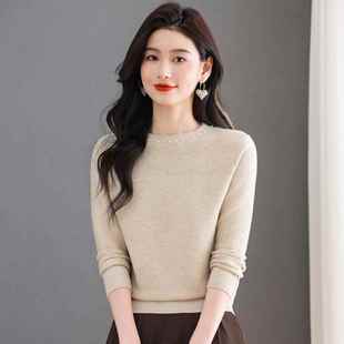 2025秋冬新款套头毛衣女短款宽松时尚圆领钉珠针织打底衫内搭上衣
