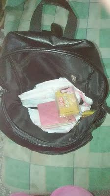 请问评测一下巴维莉双肩背包怎么样，新手吐槽评测不容小看