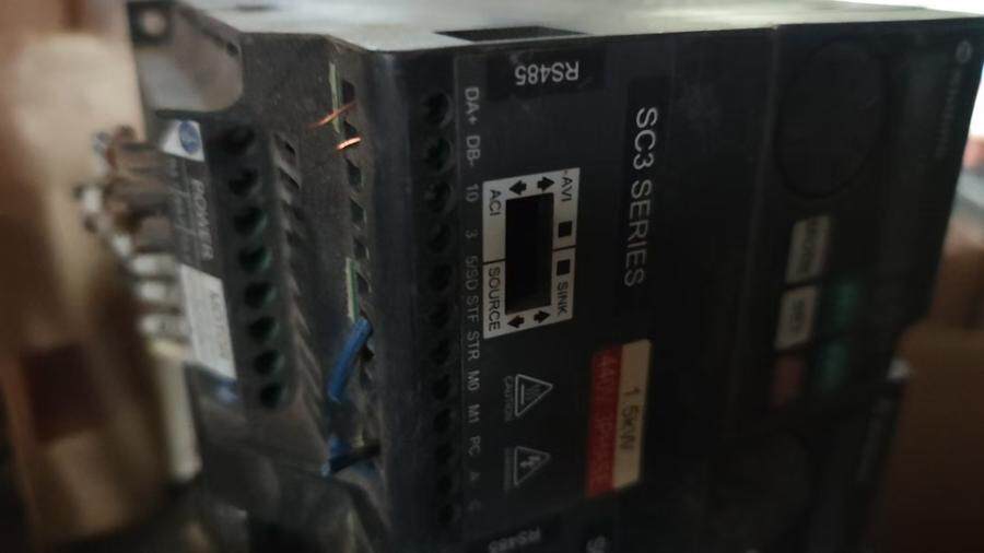 4月15日北京【京械5210】单位淘汰报废处置变频器一批共三台（不含后面物品，具体以实物为准）网络拍卖公告