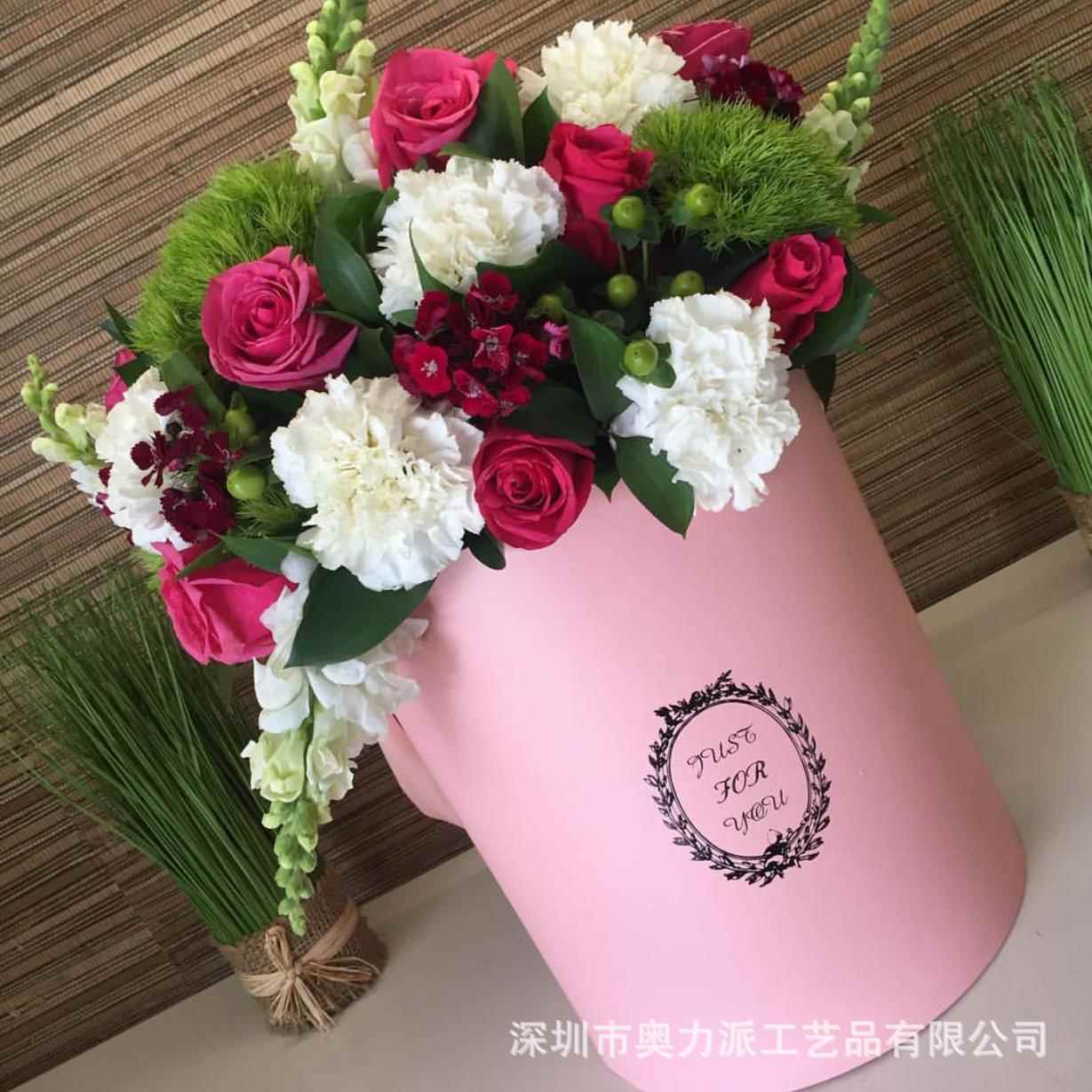 奥力派 爆款 圆形抱抱桶 花盒三件套 花束手提圆柱花桶七夕情人节