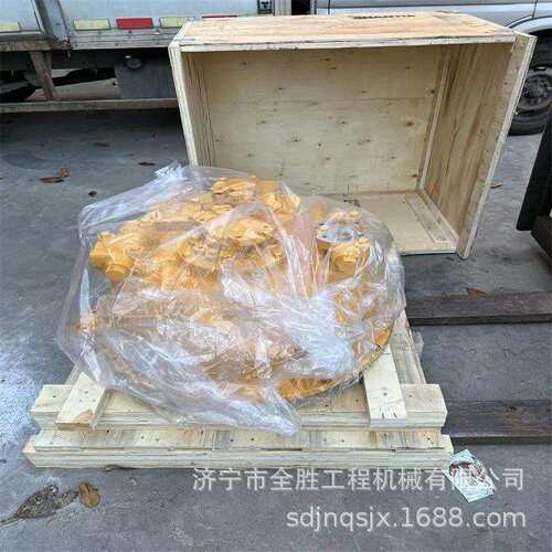 SD32 推土机变矩器总成 175-12-21007