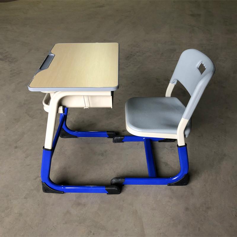 C型升降课桌椅弧形多功能媒体室互动PBL教室课桌椅厂家直销