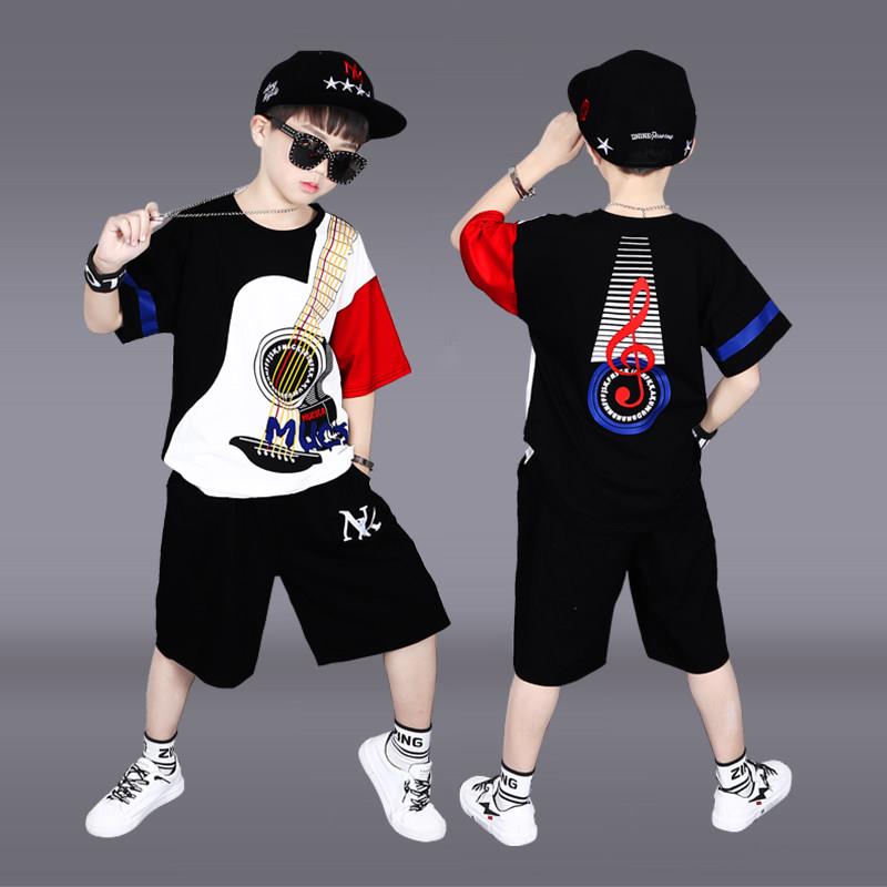 六一儿童表演吉他幼儿园毕业服装男童嘻哈街舞潮服架子鼓走秀潮服
