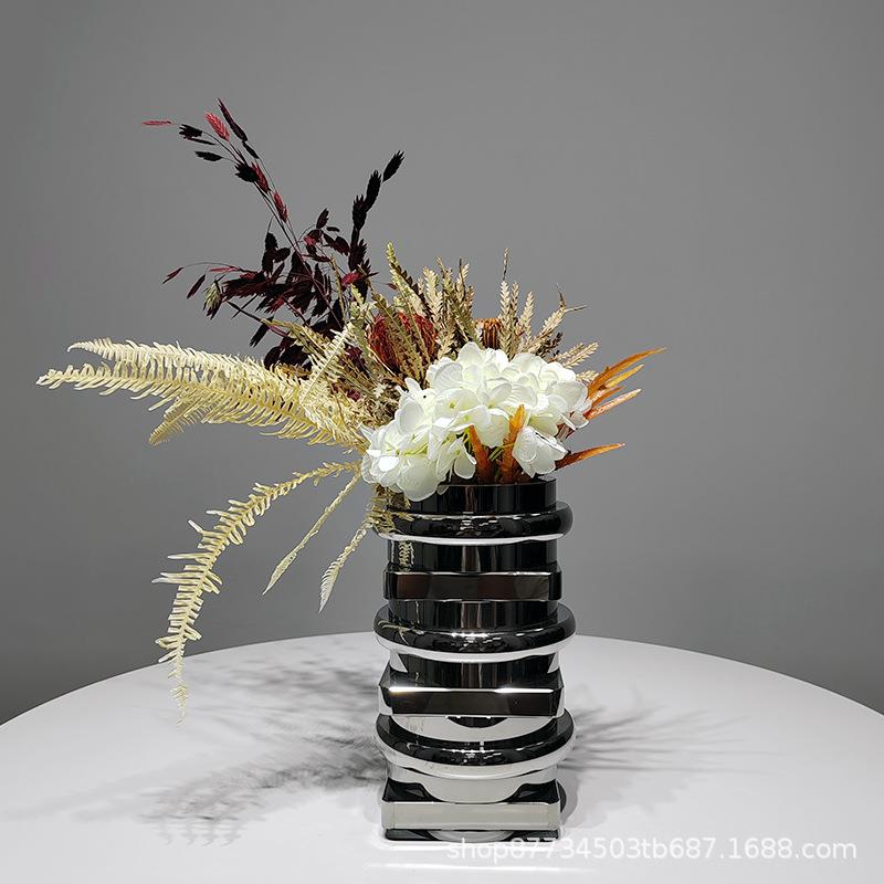 现代轻奢水晶花瓶仿真花插花器样板间花艺家居客厅餐桌茶几装饰品图片