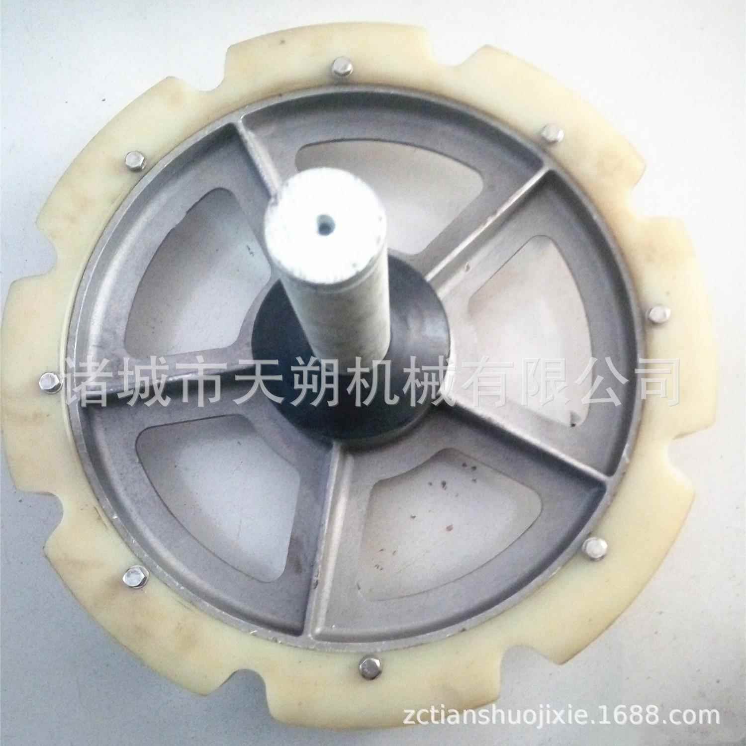 导向轮撑轮总成脱毛机配件哪家好家禽屠宰流水线铸铁轮转角轮