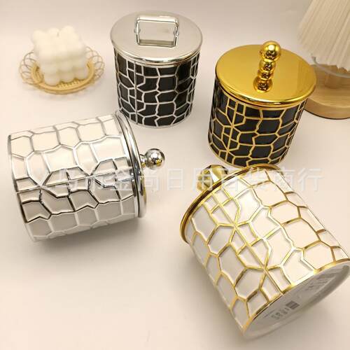Newly popular on Instagram, this hot-selling set features go