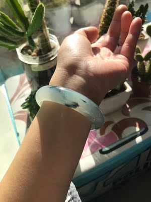 正玉堂天然玉镯子怎么样，到底是不真假，还是水货？