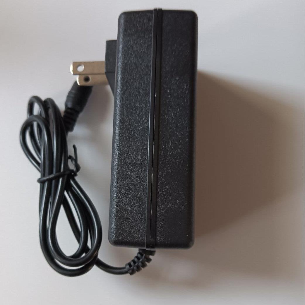 适用网路通工程宝充电器IPC-9900 IPC-T80-CL电源适配器线充电器图片