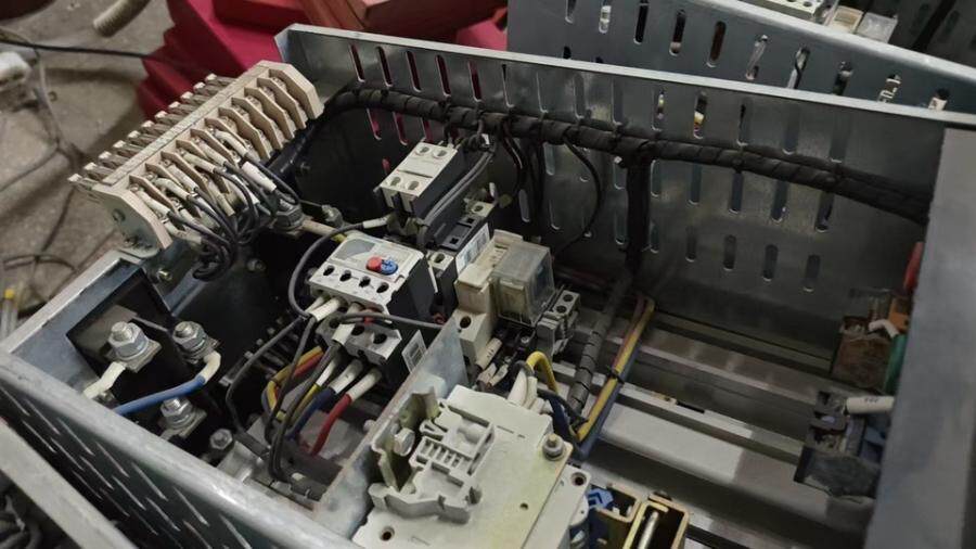 1月17日北京【京械9730】单位淘汰报废处置接触器动力开关19个网络拍卖公告