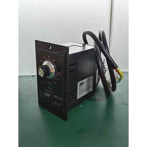 Zd中型和大型Us调速器Us590C Us5120C交流微齿轮调速电机调速器