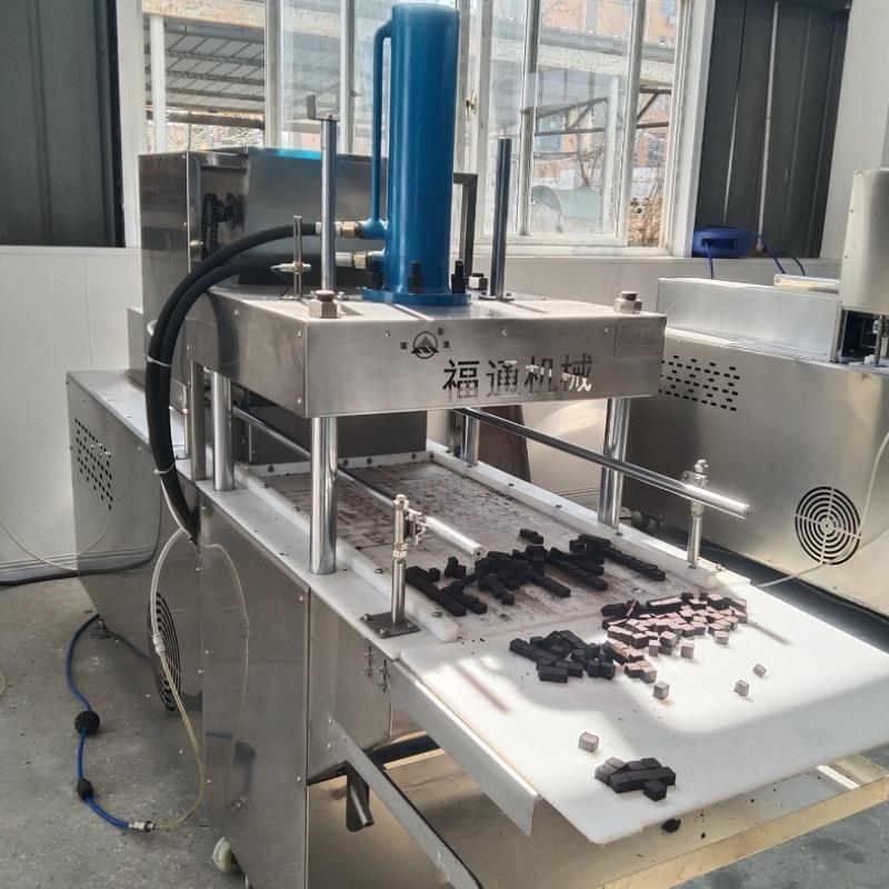 GMR固体料成机 型固体饮料压块设备自调动压块压实程饮度可模具可