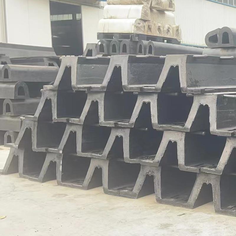 船防撞护舷梯色互XWM替防撞爬梯舷梯对规港口桥格墩DA用型护舷黑