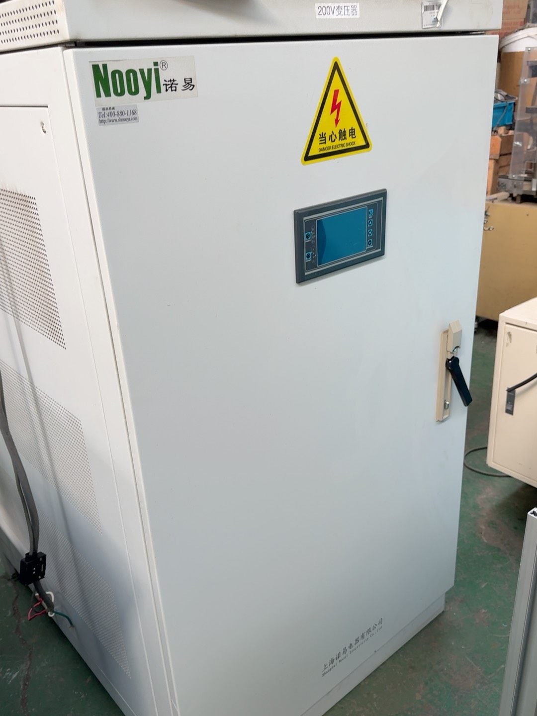 380V变200V稳压器  变压器 无触点稳压器 大功率稳压