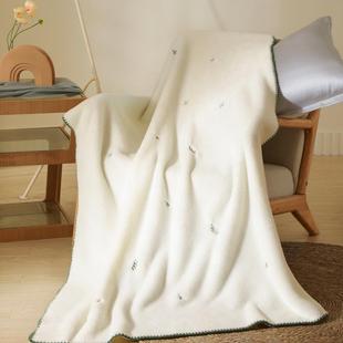 韩式红樱桃婴儿绒盖毯双宝面宝绒毛毯四XJI季毯午休办公室沙发盖